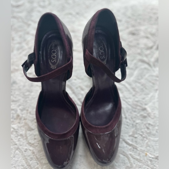 Tod’s Patent Leather D’Orsay Platform Pumps Maroon Suede Trim Size 39 EU 9 US - Picture 3 of 10